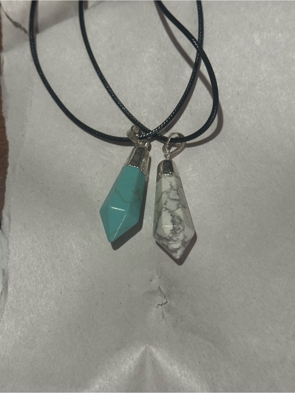 Turquoise & White Howlite Stone Pendant Necklaces - Fashion Women Jewelry